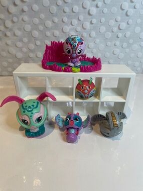 Zoobles & Bakugan transforming toy bundle